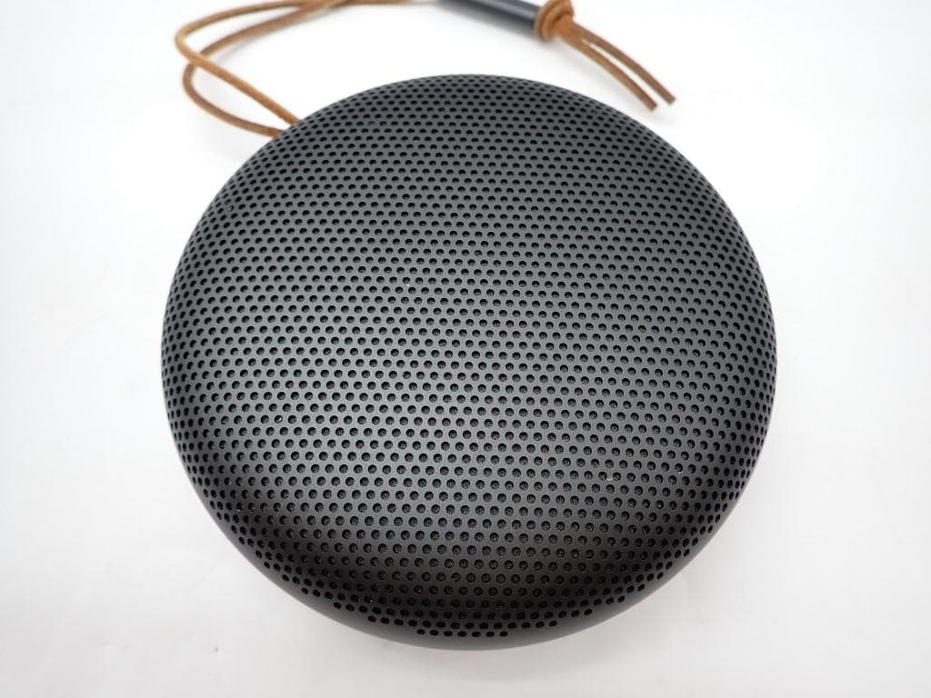 Bang & Olufsen Beosound A1 2nd Gen ブラック