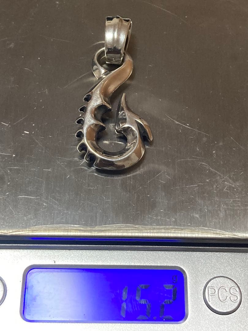 ト*ン様 ビルウォールレザーペンダント