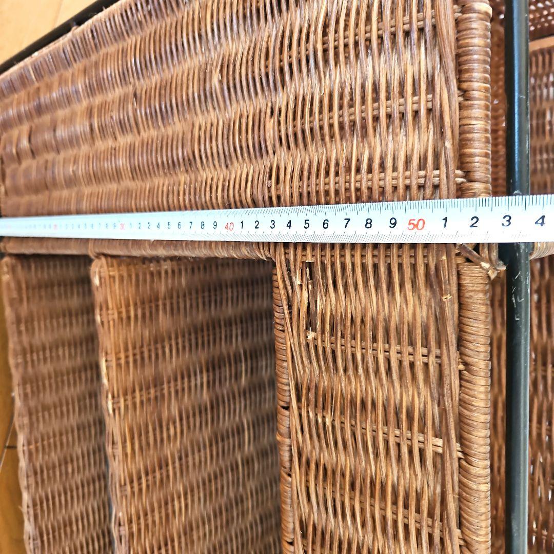 ラタン調　天然素材　アイアン　ワゴン　ラック　キャスター付き　花台　３段