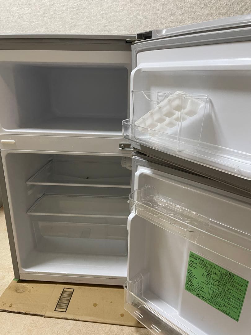 ステンレススチール冷蔵庫 上段冷蔵室 下段冷凍室