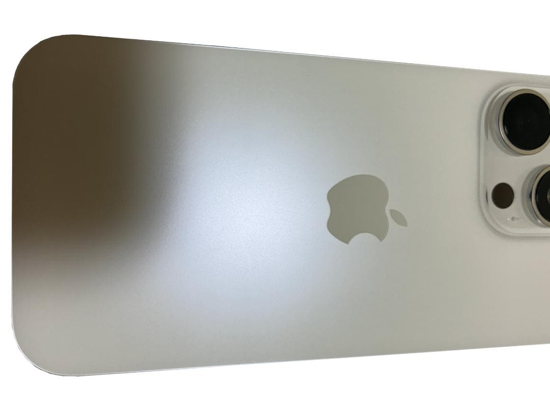 【極美品】iPhone 16 Pro 512GB SIMフリー + 付属品