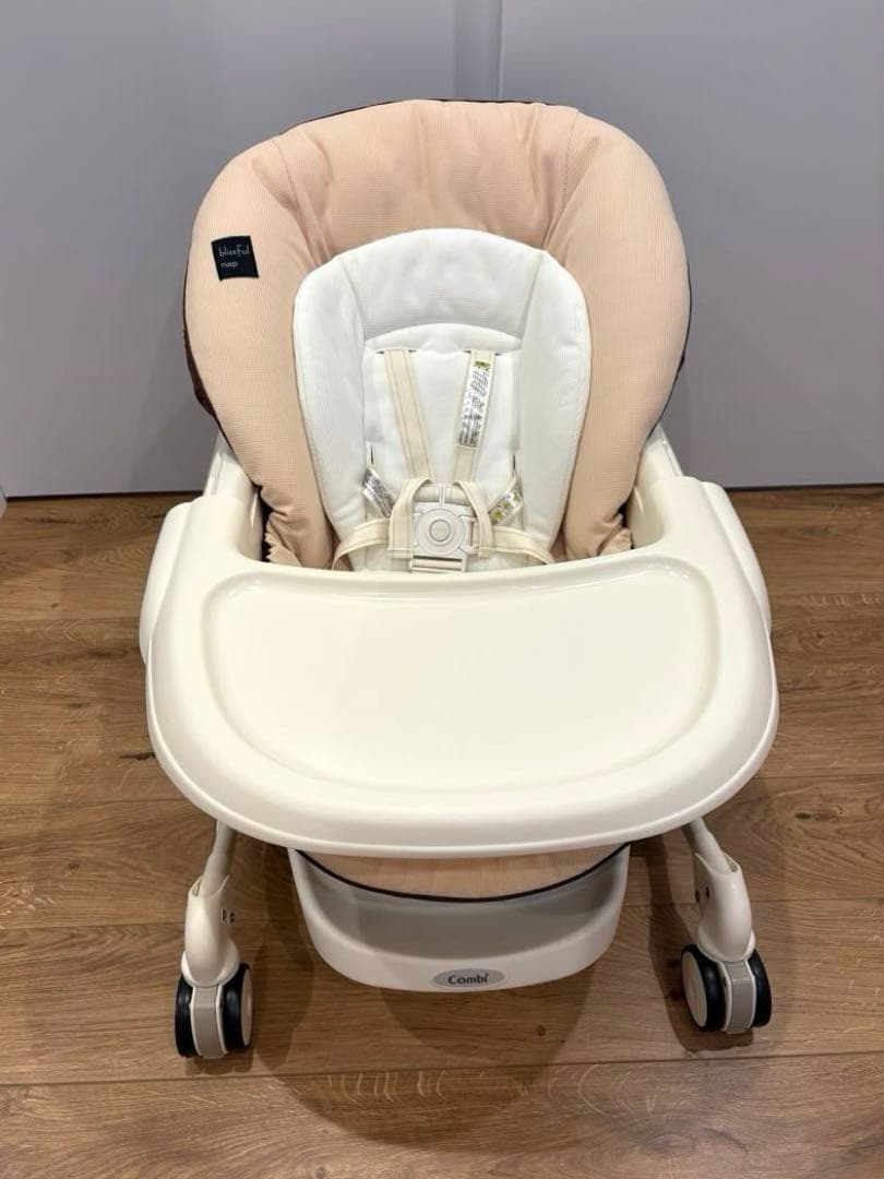 【美品】Combiコンビ ネムリラ おやすみ&チェア ハイローチェア 手動