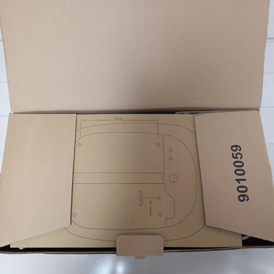 メルセデスベンツ 充電用ウォールユニット 新品未使用