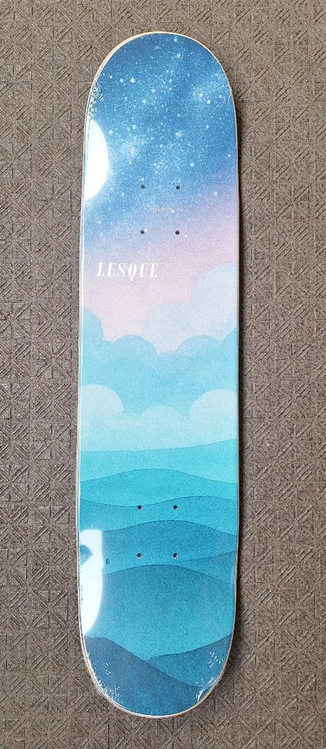 LESQUE レスケ スケートボード デッキ　7.25 X 28.875