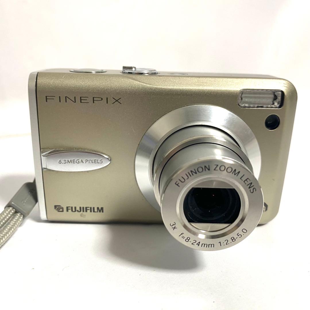 FUJIFILM フジフィルム FinePix F30 デジタルカメラ