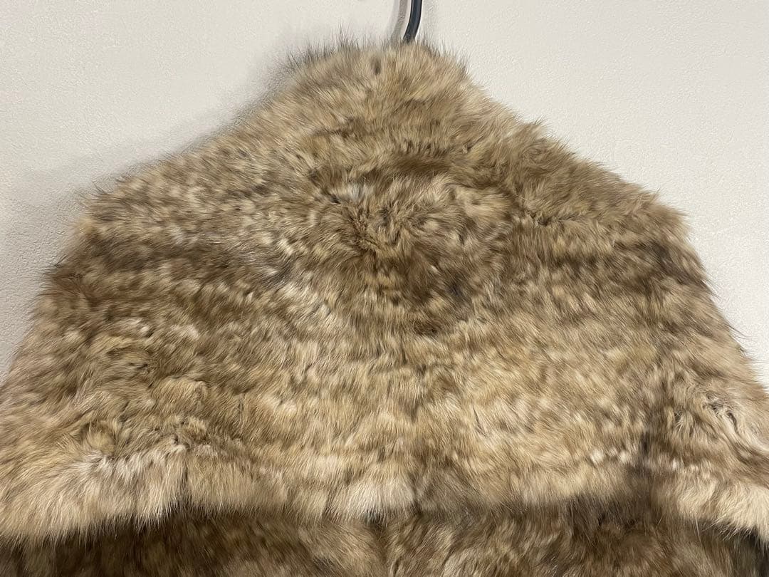 ベージュ系ファー ロングマフラー 未使用タグ付き