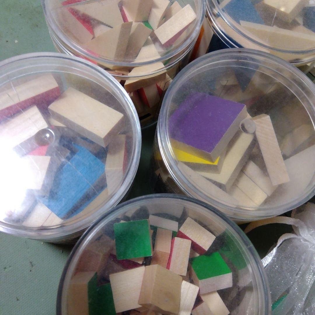 ケルンモザイク　３cm基弱5つ、４．５cm基尺2つ