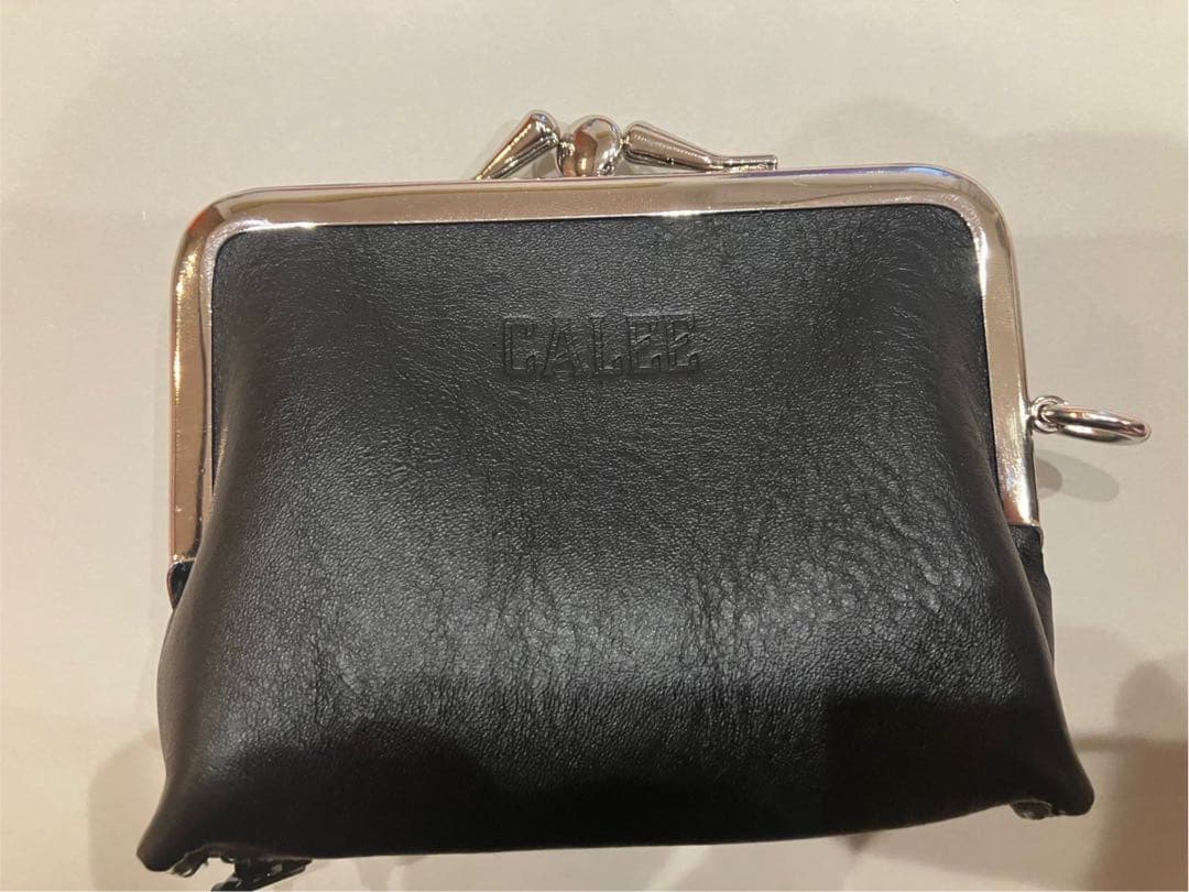 美品！！　CALEE がま口　財布　黒　キーホルダー付　即購入OK