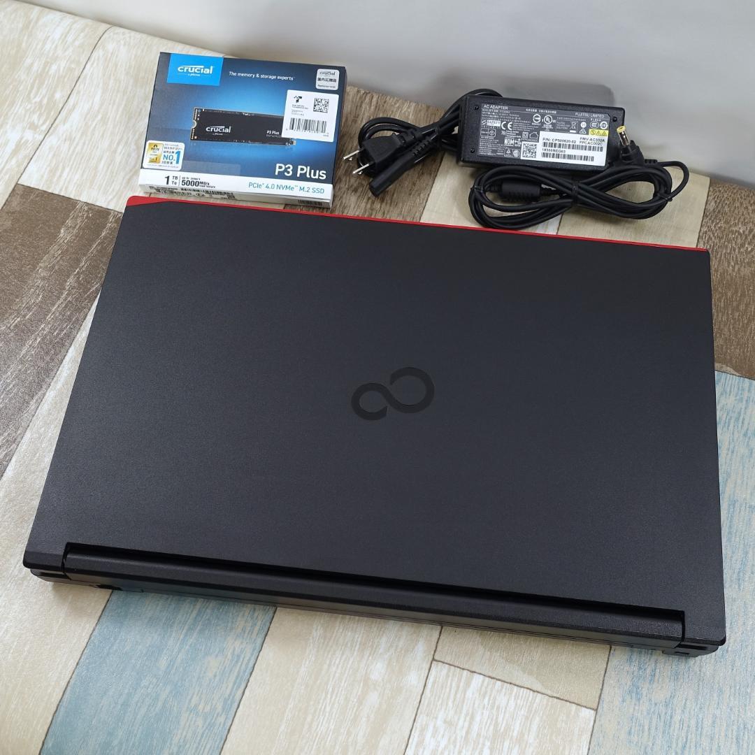 極美品で神速の２０２２年製✨１２世代ｉ５に超高性能新品ＳＳＤ１ＴＢ＆大容量メモリ