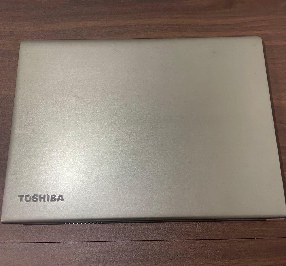 TOSHIBA dynabook R63 ノートPC　i5 7300U 16GB