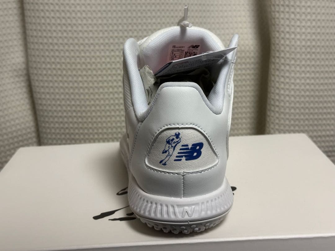 シューズ New Balance FuelCell Ohtani 1 Trainer