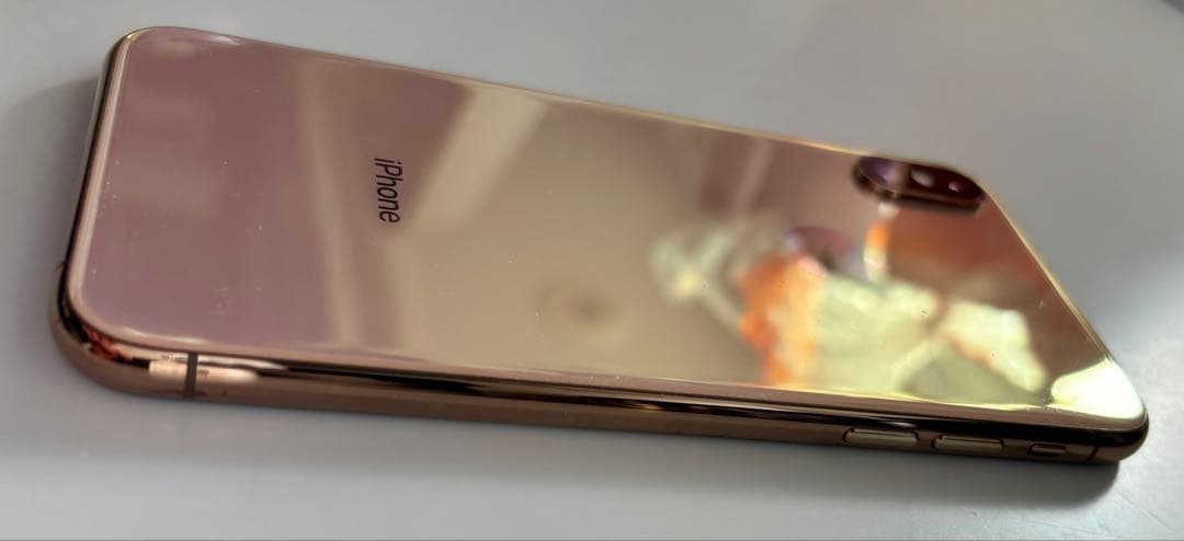 Apple iPhone XS ゴールド256GB 本体　(SIMロックなし)