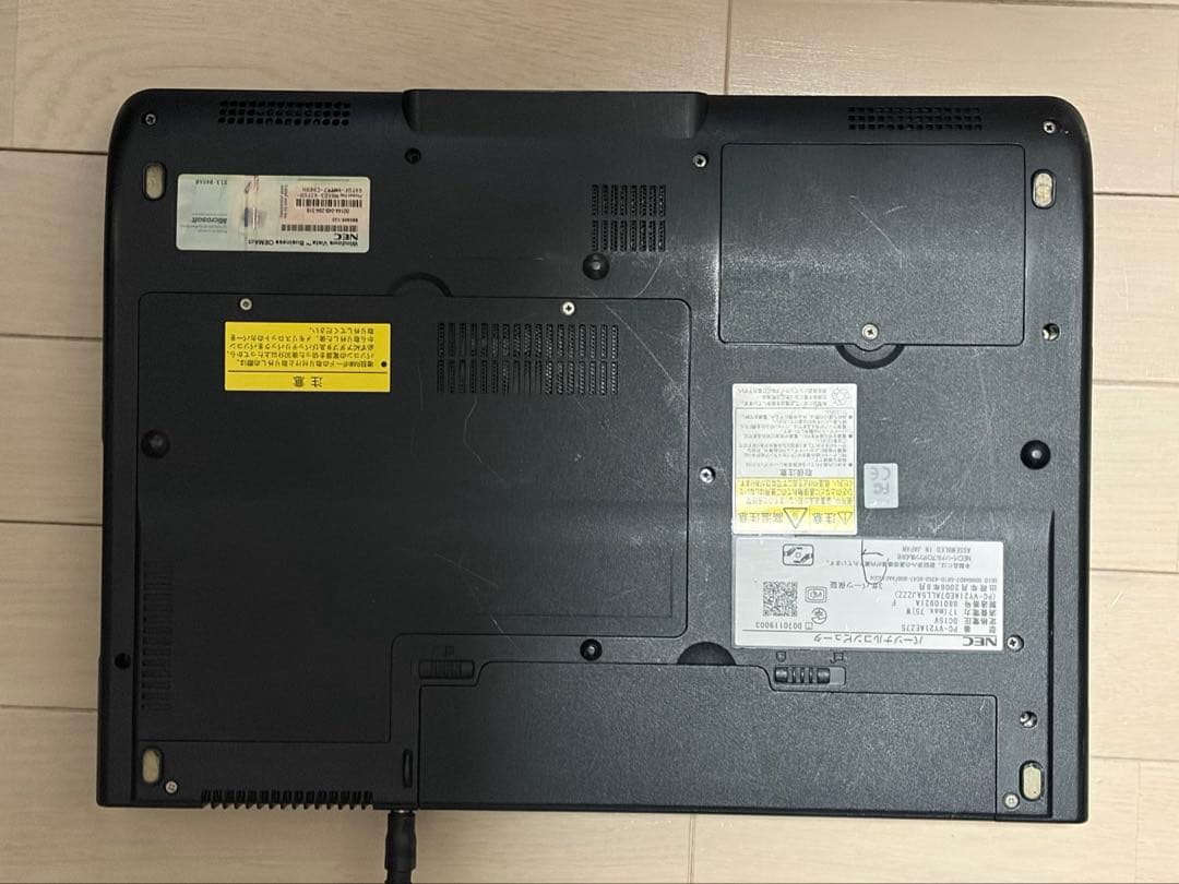 Windows XP C2DT8100 SSD120GB DVD搭載 15.6型