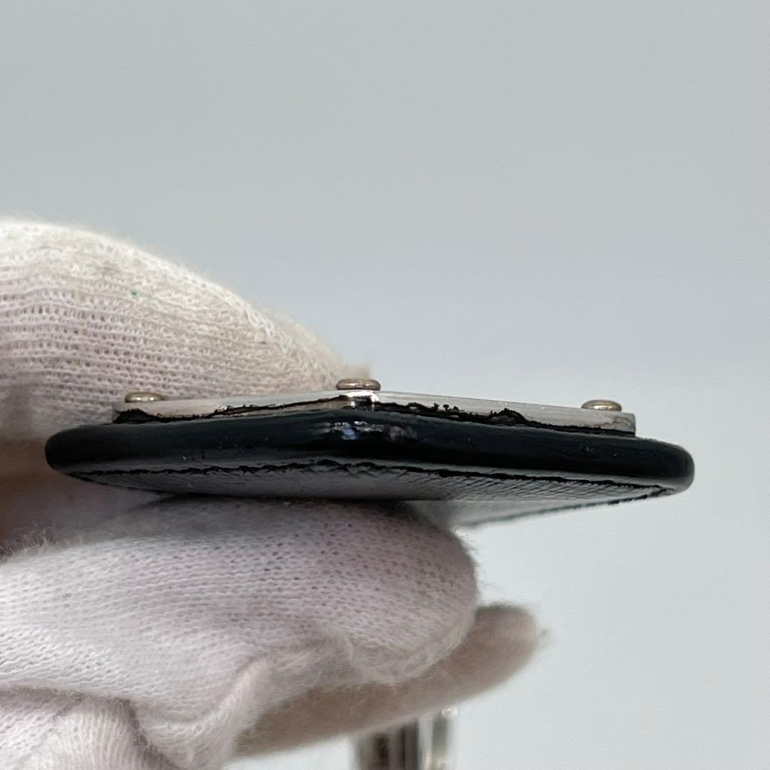 PRADA キーリング キーホルダー トライアングルロゴ サフィアーノレザー 黒