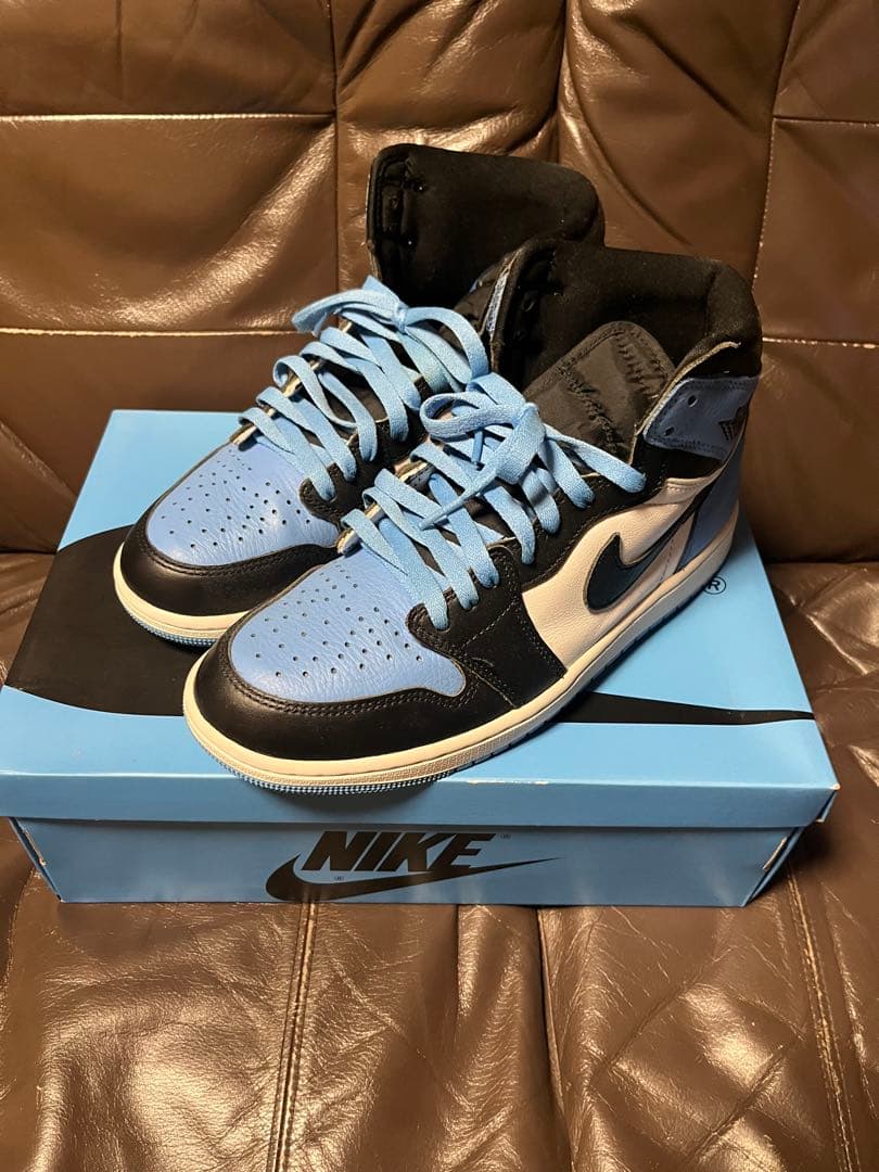 【美品】Nike Air Jordan 1 university blue