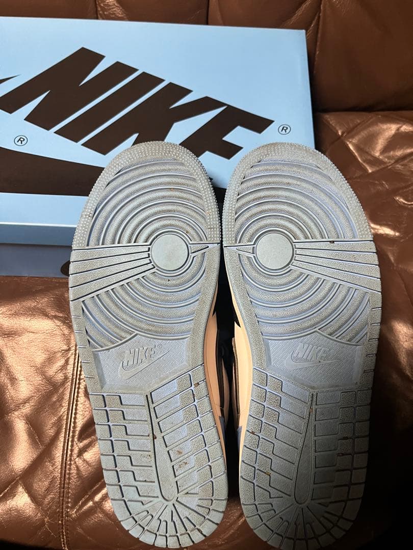 【美品】Nike Air Jordan 1 university blue