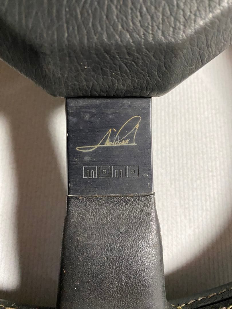 h*7様 モモ ステアリング マリオアンドレッティmomo Mario Andr