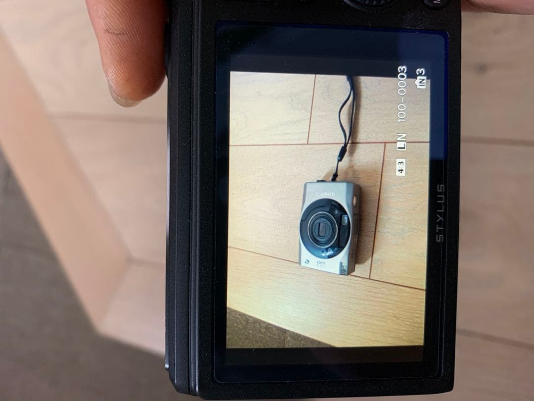 [美品]Olympus Stylus デジカメ　XZ-10