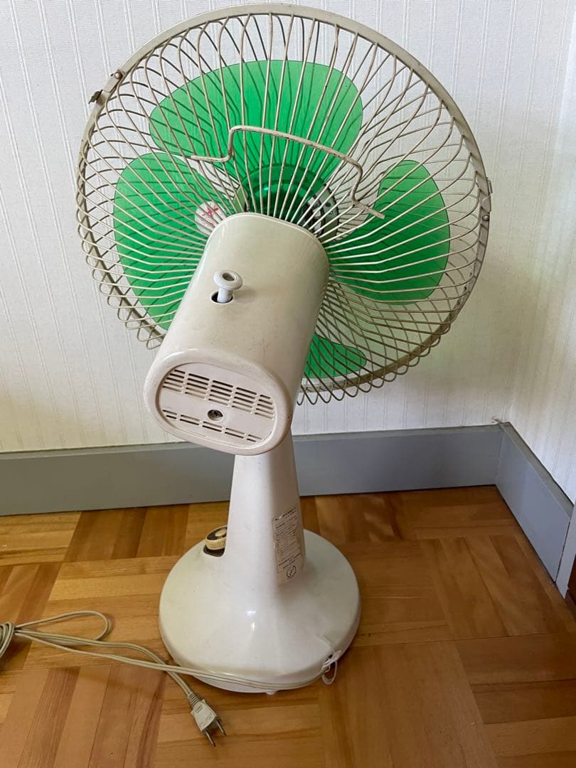 TOSHIBA 扇風機　美品　昭和レトロ