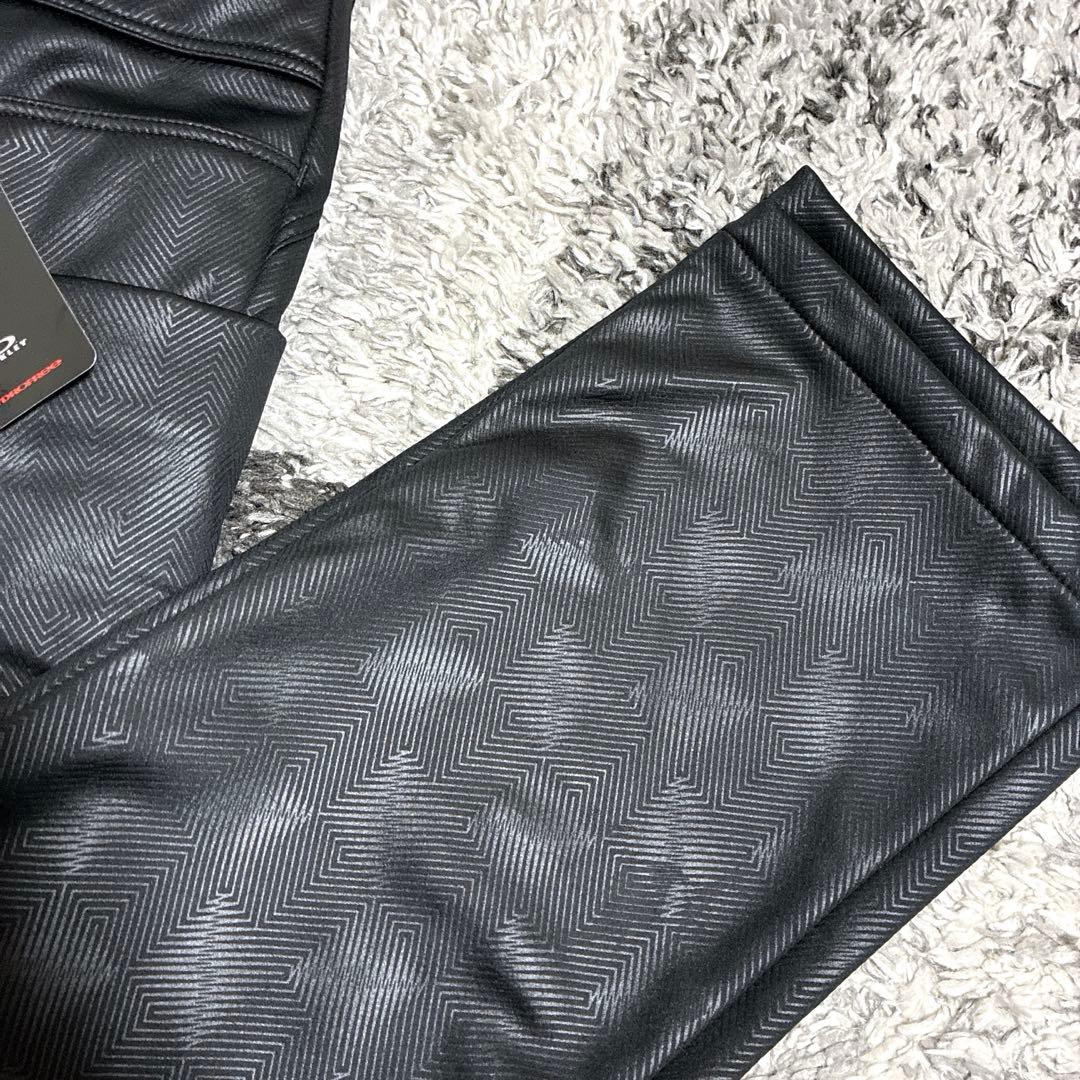 新品未使用　オークリー　メンズ　防水、撥水、防寒　ストレート　ゴルフパンツ　L