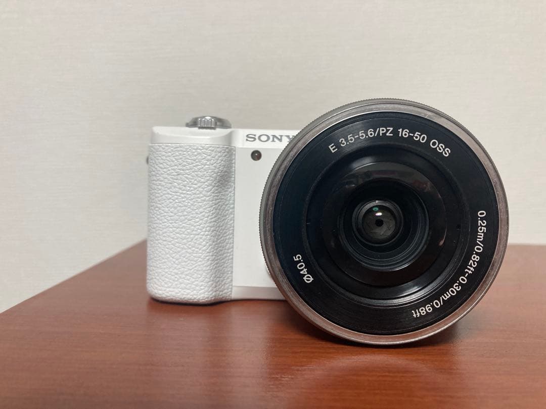 SONY α5100 ミラーレス一眼 ホワイト 16-50mmレンズ付き