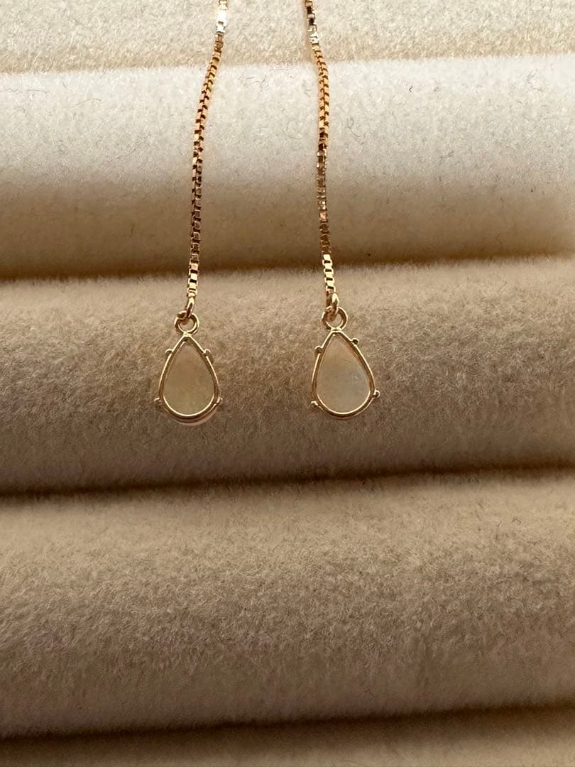 k18 オパールピアス（両耳）