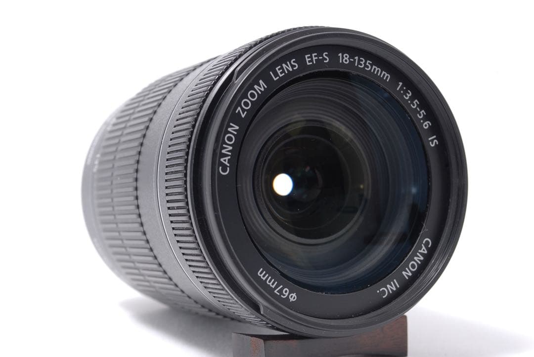 Canon EF-S 18-135mm F3.5-5.6 IS ★美品