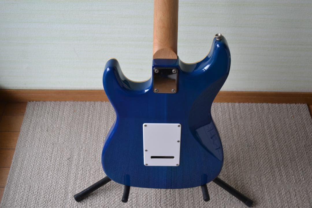 【美品 】Legend レジェンド　ストラトキャスタータイプ