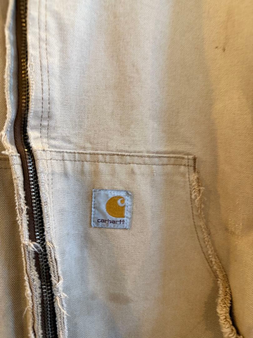 Carhartt アクティブジャケット　SALE本日までです❗️