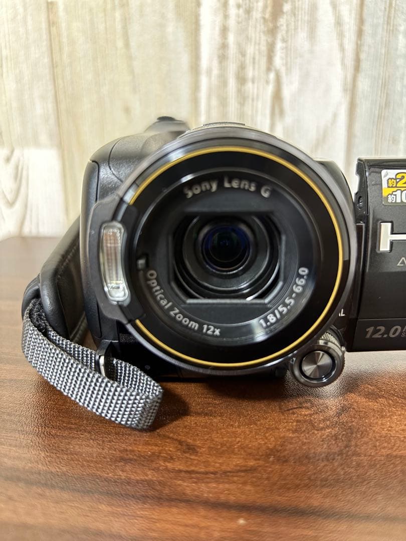 SONY Handycam 12.0メガピクセル ビデオカメラ本体