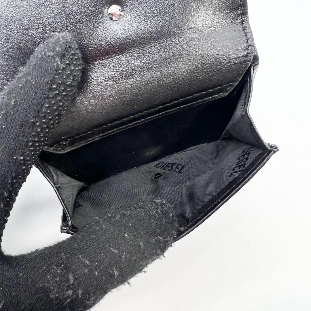 近年モデル✨DIESEL　三つ折り財布　Dロゴ　レザー　ブラック　コンパクト