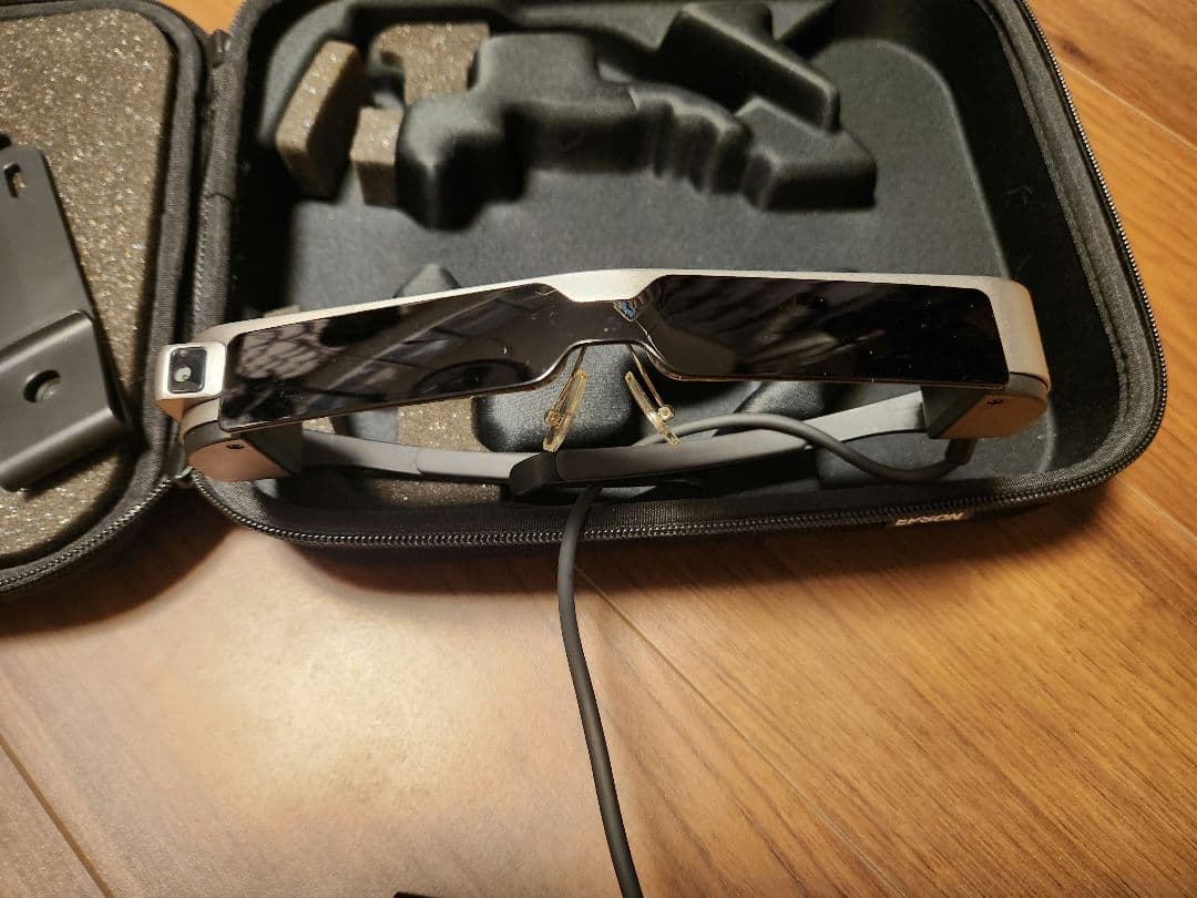 エプソン スマートグラス 有機ELパネル モニターモデル BT-30E