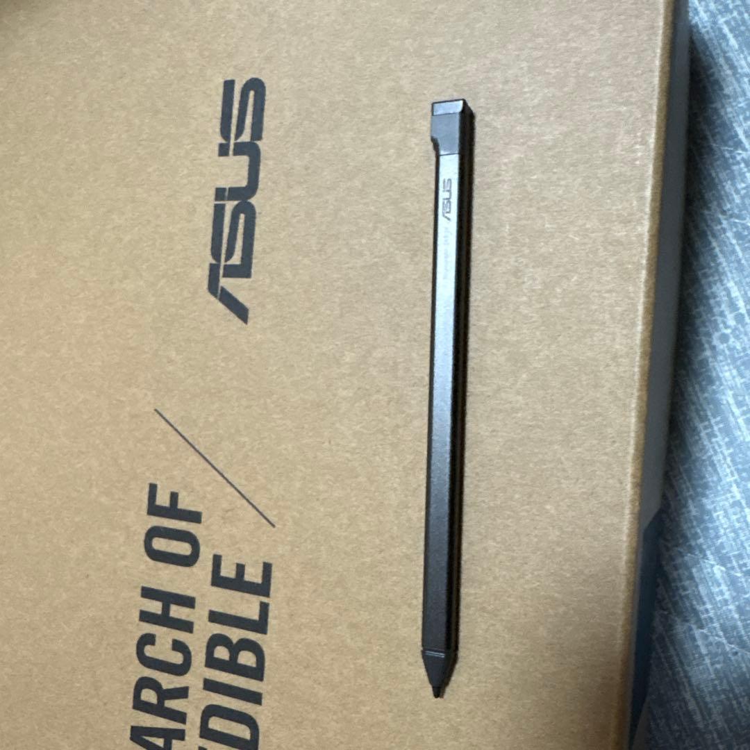 Chrome book タッチペン付き　箱、説明書あり