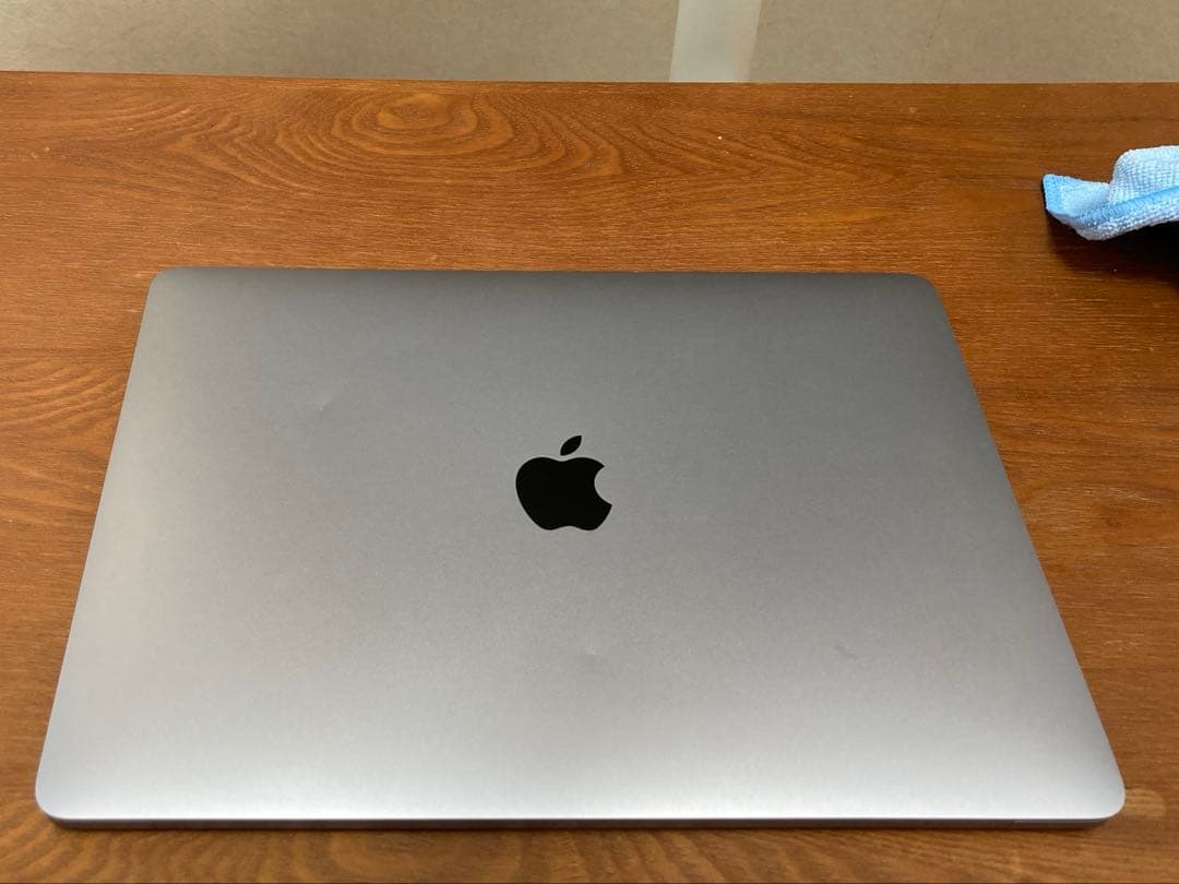 Macbook pro 2019 13インチ 1.4GHz 8GB 256GB
