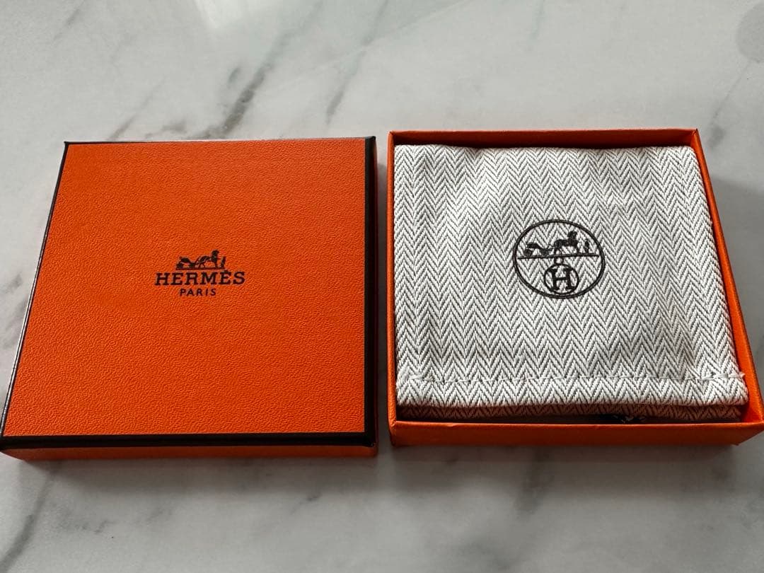 HERMESエルメス レザー　ブレスレット トゥルニ トレッセ　ブルー