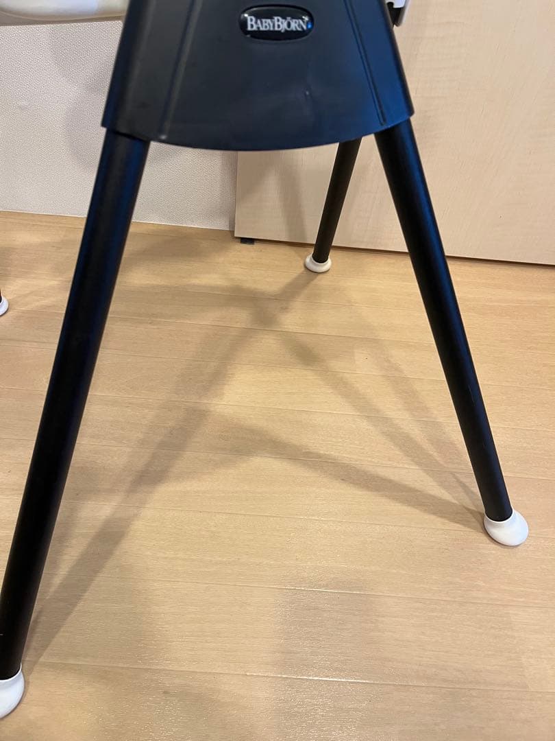 超美品　BabyBjorn ベビービョルン ハイチェア　ベビーチェア　ホワイト