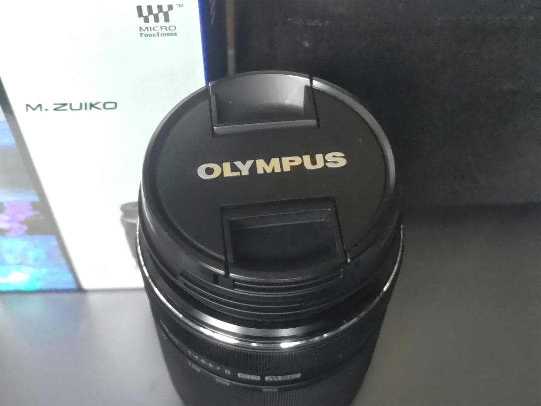 OLYMPUS M.ZUIKO 75-300mm f4.8-6.7Ⅱ