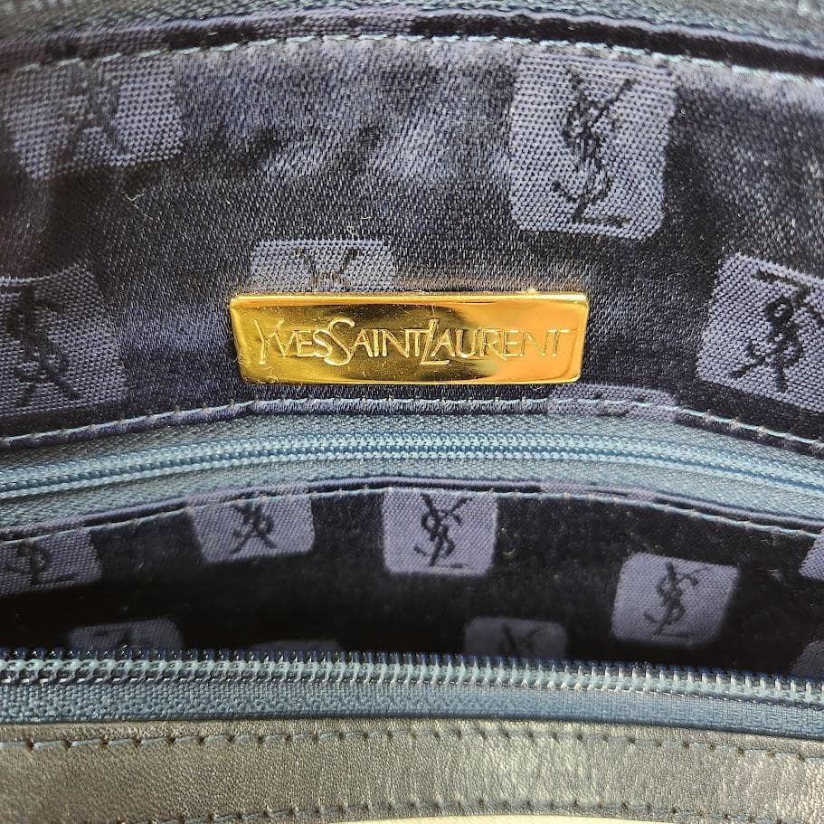 【希少】イヴサンローラン ハンドバッグ 三角ロゴ ホワイト 筒形