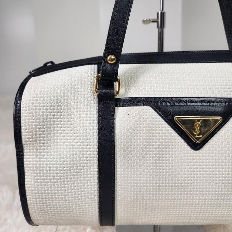 【希少】イヴサンローラン ハンドバッグ 三角ロゴ ホワイト 筒形