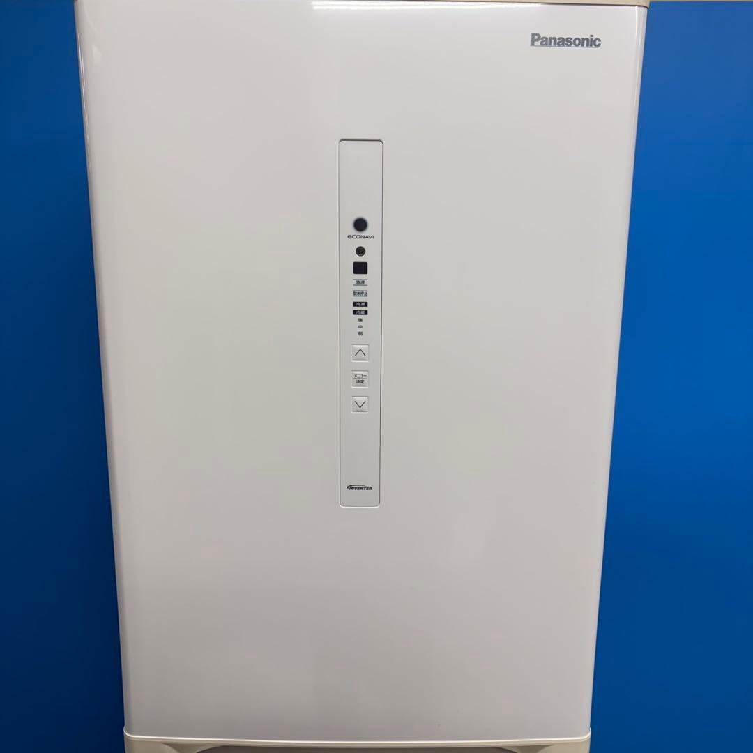 700 パナソニック　大型冷蔵庫　3ドア　300L強　左開き　自動製氷　ホワイト