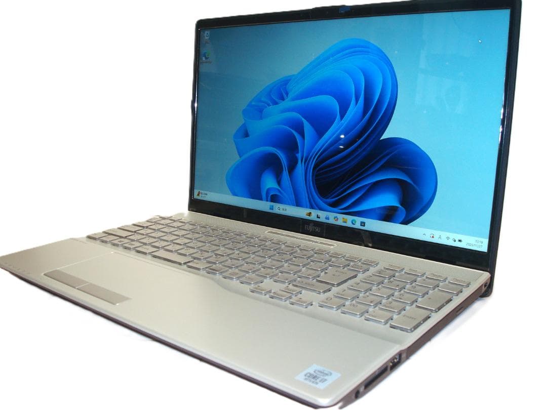 その他ノートPC本体 FUJITSU FMVA56E2G i7-10510U 8G 256G