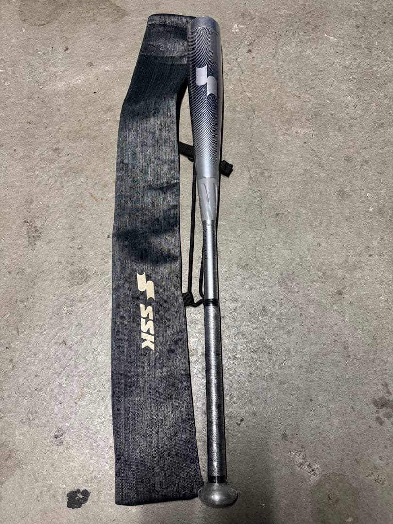 一般軟式バットMM23限定カラーシルバー83cm/710g平均