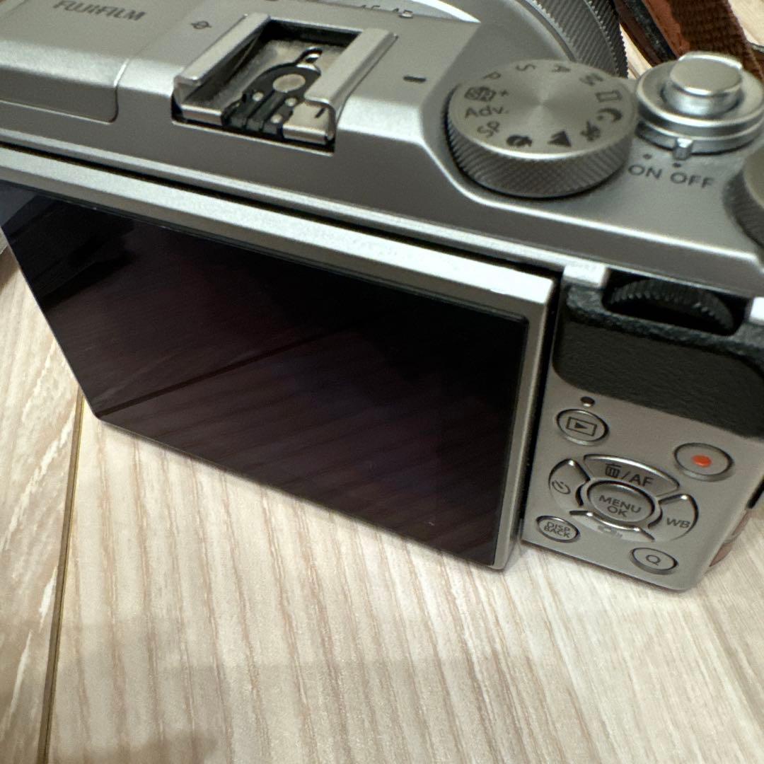 【美品】Fujifilm X-A5 ミラーレス一眼 レンズセット