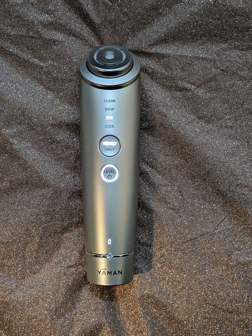 新品未使用　保証つき　YAMAN フォトプラスシャイニーネオ　YJFM18N