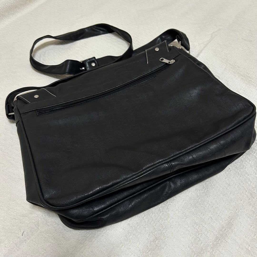 ハーレーダビッドソン　バッグ　革製品　レザー