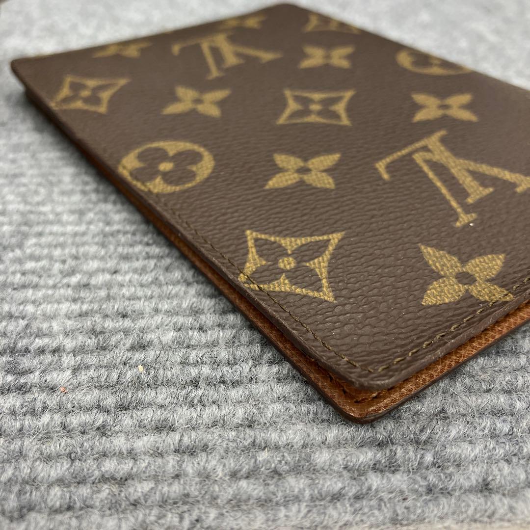 ✨美品✨LOUIS VUITTON　ヴィトン　パスポートケースモノグラム2580