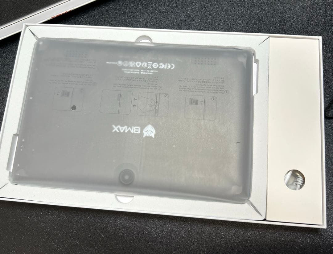 ☆未使用新品☆ 10インチ WI-FI6モデル BMAX Android15