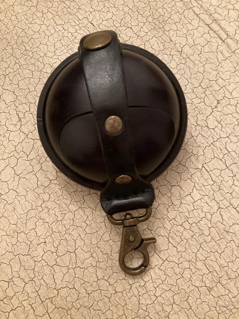 革製ケース大小ペアで・灰皿ケース・クランプマルチケース　ハンガリー製