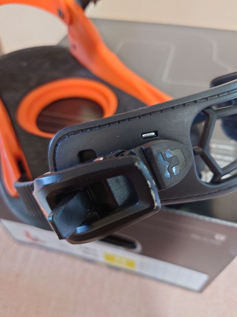 UNION STRATA Mサイズ 20-21 中古