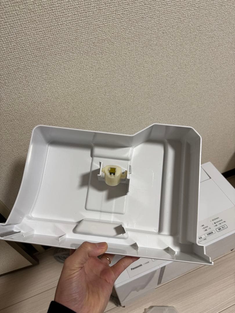 2024年製 Panasonic　衣類乾燥除湿機　ハイブリッド　F-YHX90B